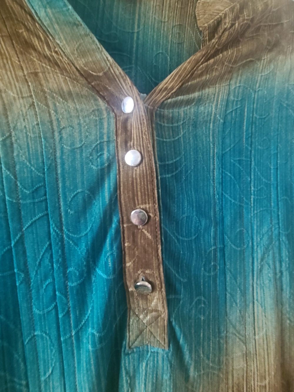 new directions Teal and Brown Ombre Button-Up Tunic - Picture 4 of 6